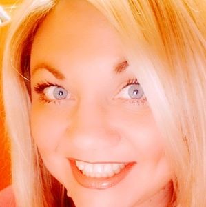 Meet your Posher, Cassie